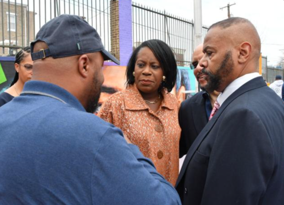 Cherelle Parker meeting with four people