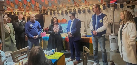 “The purpose of the meeting is to not only focus on the challenges but what can we do and what are the resources we need,” Mariangeli Alicea Saez, co-owner of Cantina La Martina. “This is the opportunity to talk and continue building the fabric of Kensington and our businesses”