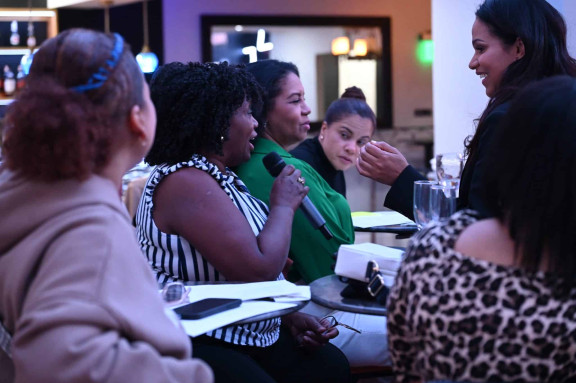 The educational event on infidelity from a psychological perspective was initiated by the community newsroom Voz Colectiva. PHOTO: STEPHEN KNIGHT