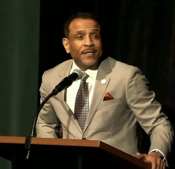 Image of Phila School District Superintendent Tony Watlington