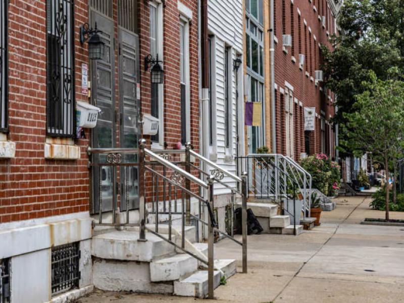 File photo: Rowhomes in Philadelphia’s Spring Garden neighborhood. (Kimberly Paynter/WHYY)